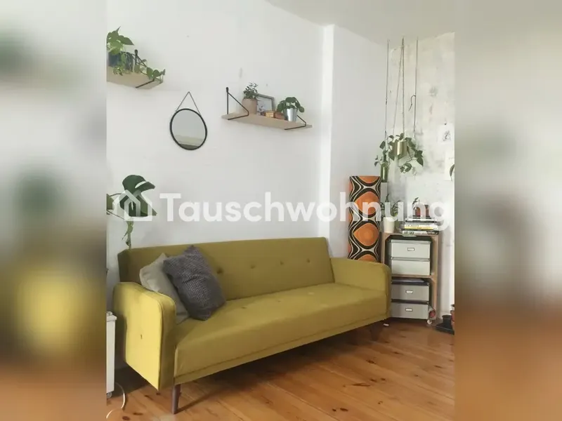 Tauschwohnung: 1 Raum(WBS) geg. 2,5 Raum Altbau m.Balkon, LANDESEIGENE — photo 1